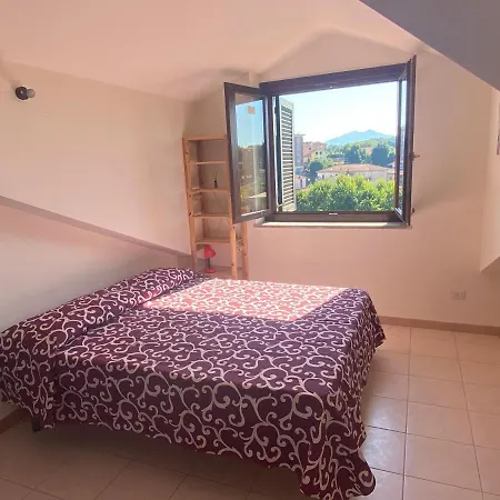 Splendida Mansarda A 2 Passi Da Roma Labico