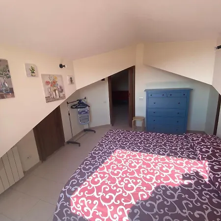 Splendida Mansarda A 2 Passi Da Roma Labico